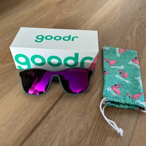 Goodr
New! Never worn sunglasses - Picture 1 of 6
